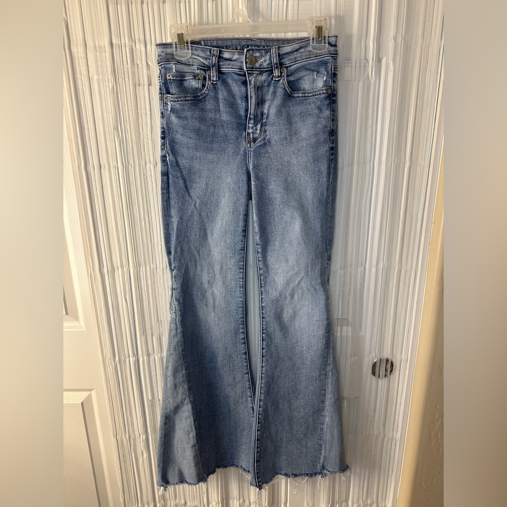 American Eagle Outfitters Next Level Stretch Flare Light Wash Jean